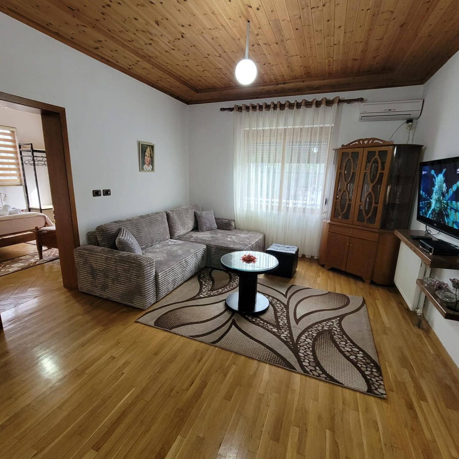 Jona Guest House Gjirokastër Eksteriør bilde